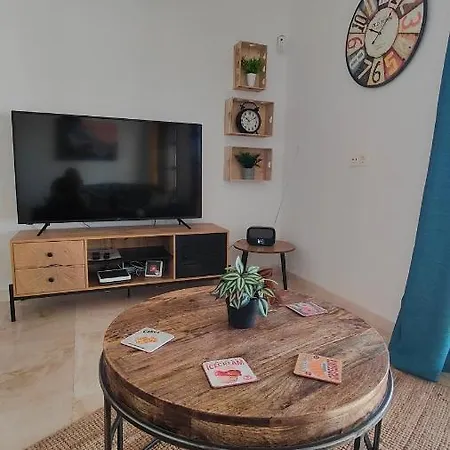 Casa Del Sol Naciente - Heated Pools - Wifi - Uk,be,nl,fr Tv Channels Villa Playa Blanca (Lanzarote)