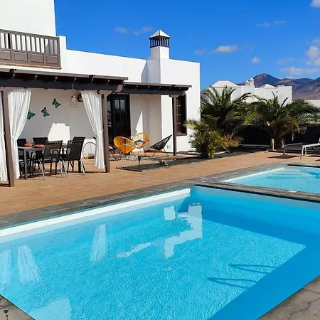 Villa Casa Del Sol Naciente - Heated Pools - Wifi - Uk,be,nl,fr Tv Channels Playa Blanca (Lanzarote)